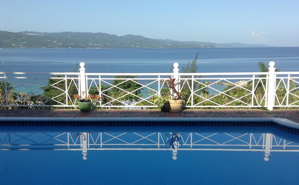 Polkerris Bed & Breakfast Montego Bay Exteriör bild