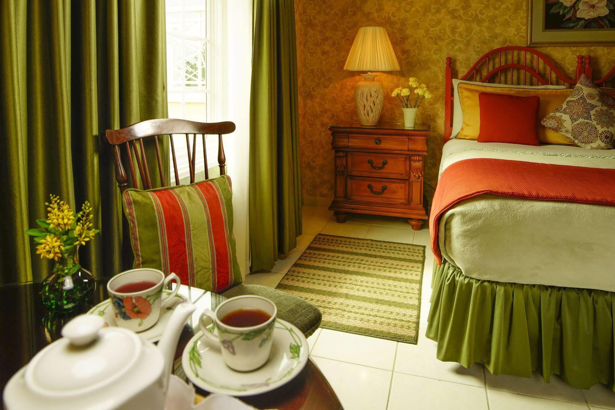 Polkerris Bed & Breakfast Montego Bay Exteriör bild