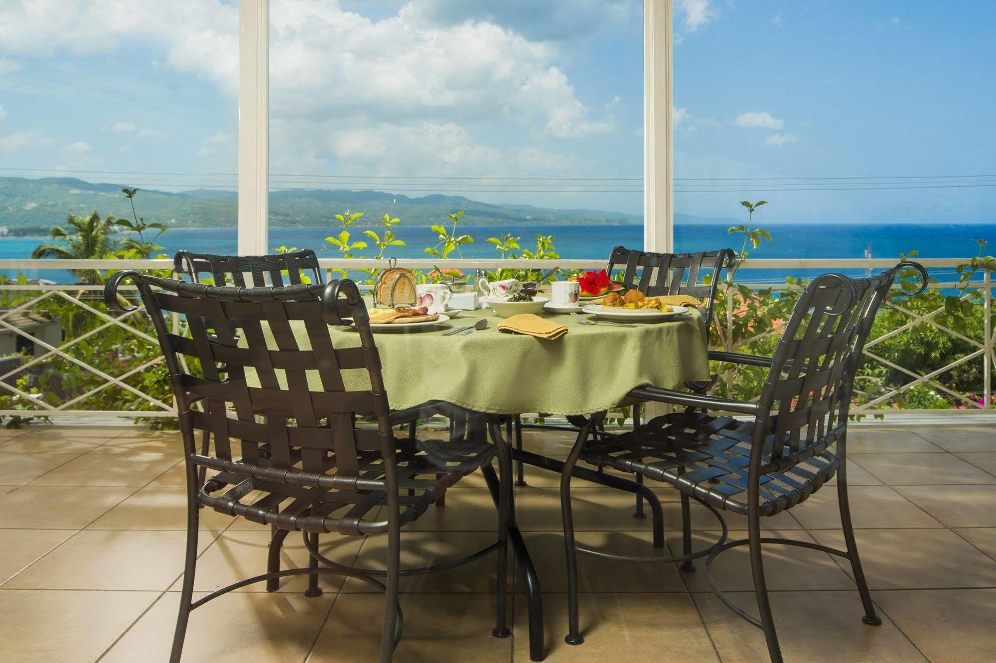 Polkerris Bed & Breakfast Montego Bay Exteriör bild